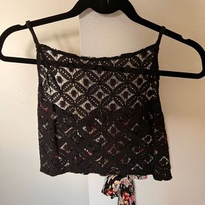 Free problem crop top